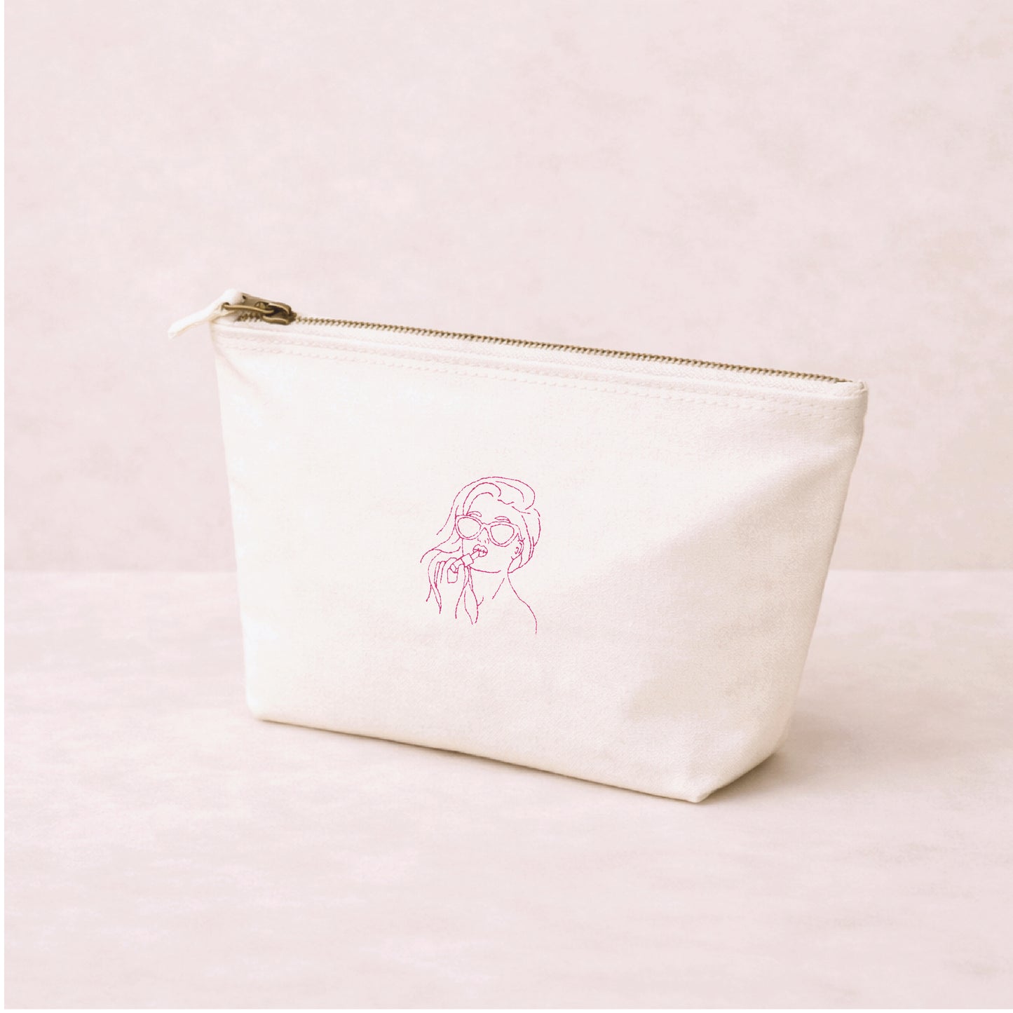 Test La coquette et son rouge à lèvres