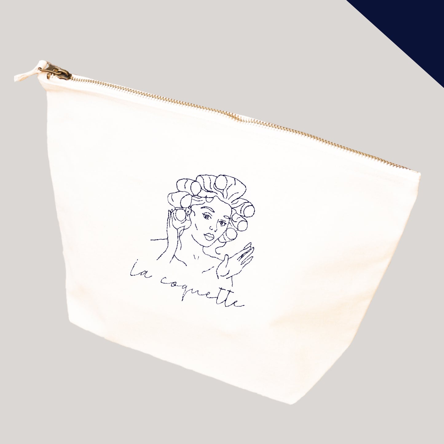 La coquette et ses bigoudis