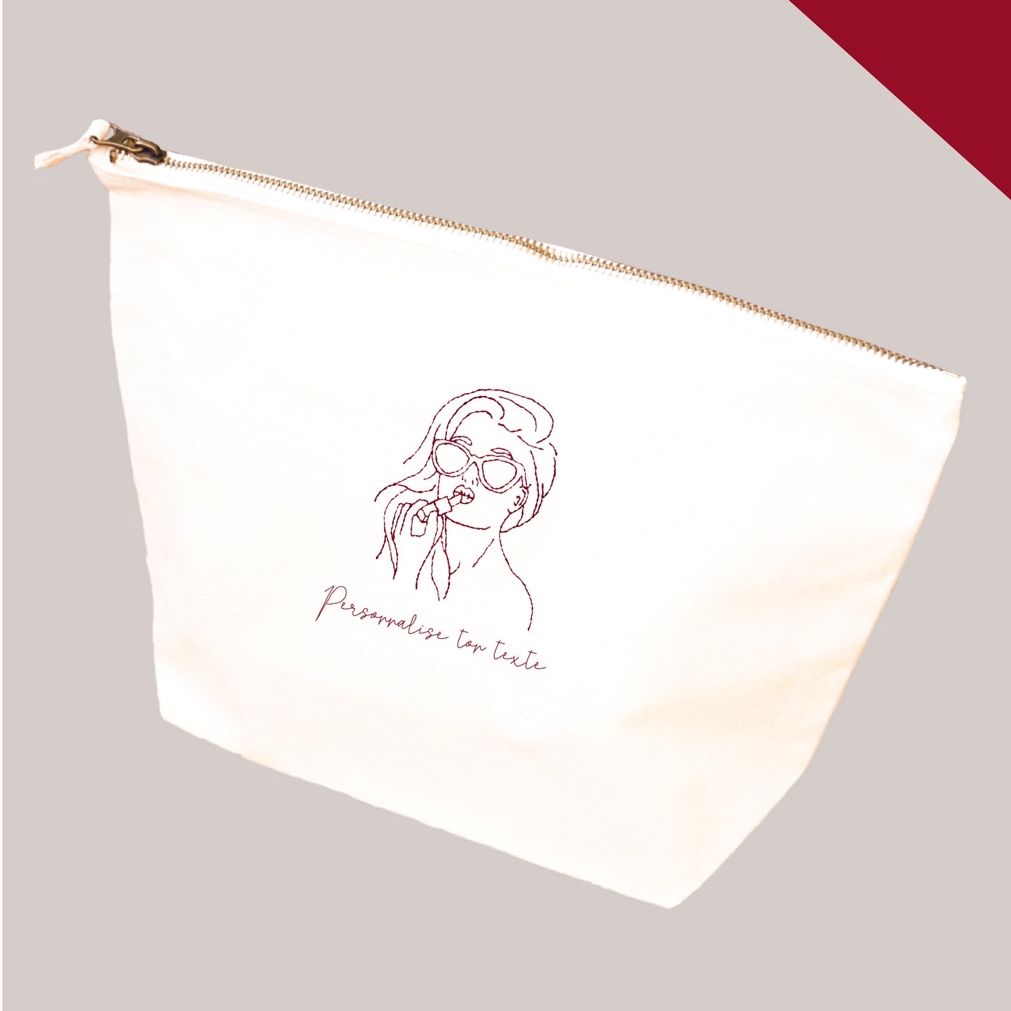 Personnalise la coquette et son rouge à lèvres