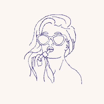 Personnalise la coquette et son rouge à lèvres